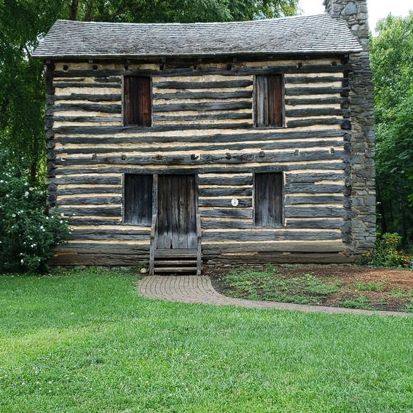 Meet your Posher, Susan - Picture 8 of 8